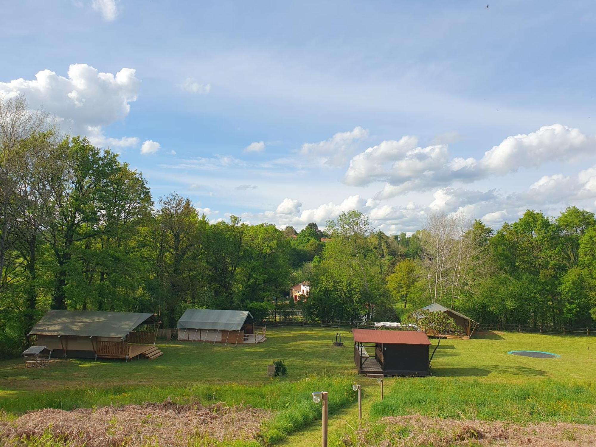 Moulin Du Pommier Glamping & Camping Saulgond ภายนอก รูปภาพ